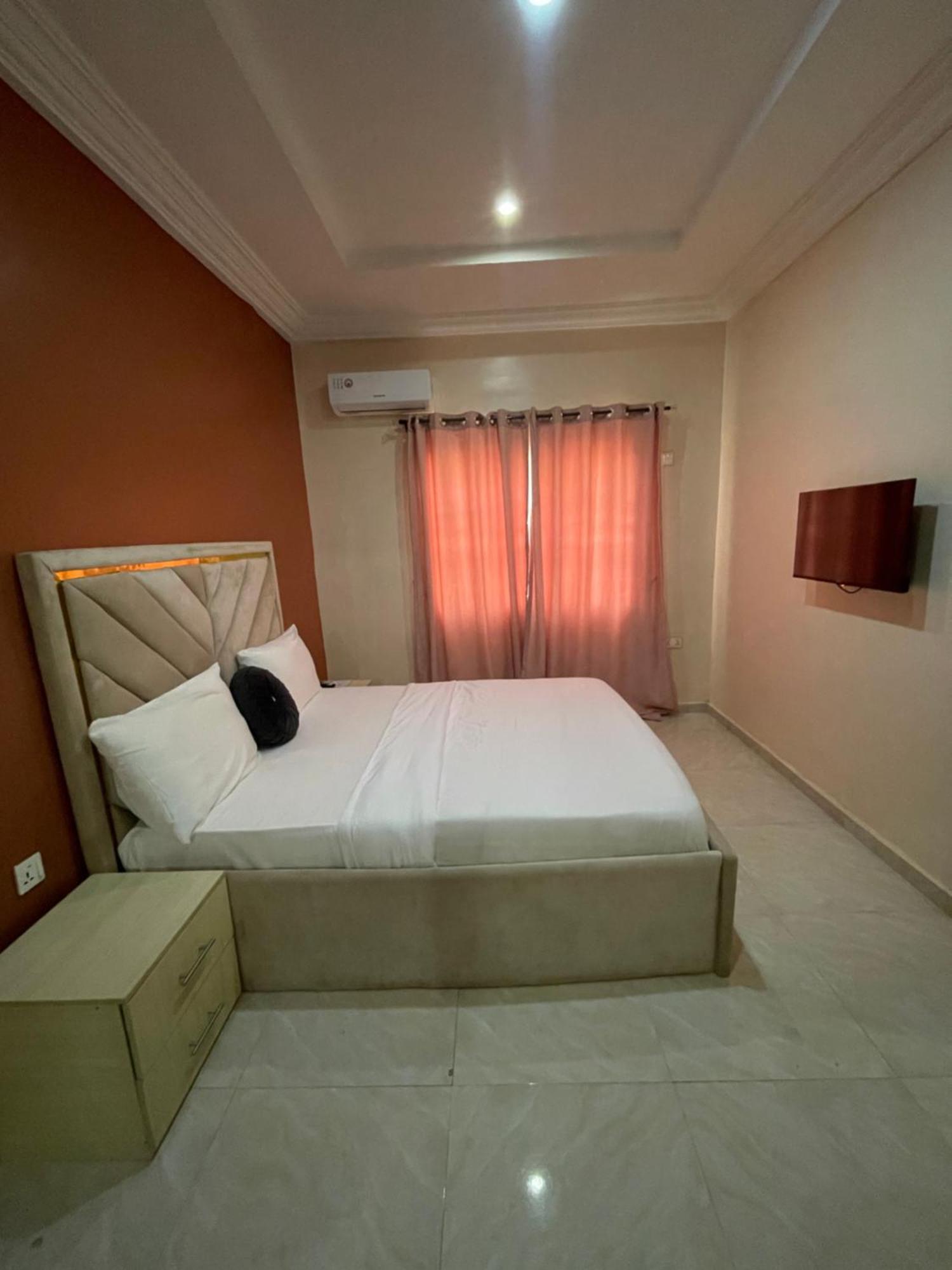 אבוג'ה Nexus Xpress Hotel מראה חיצוני תמונה