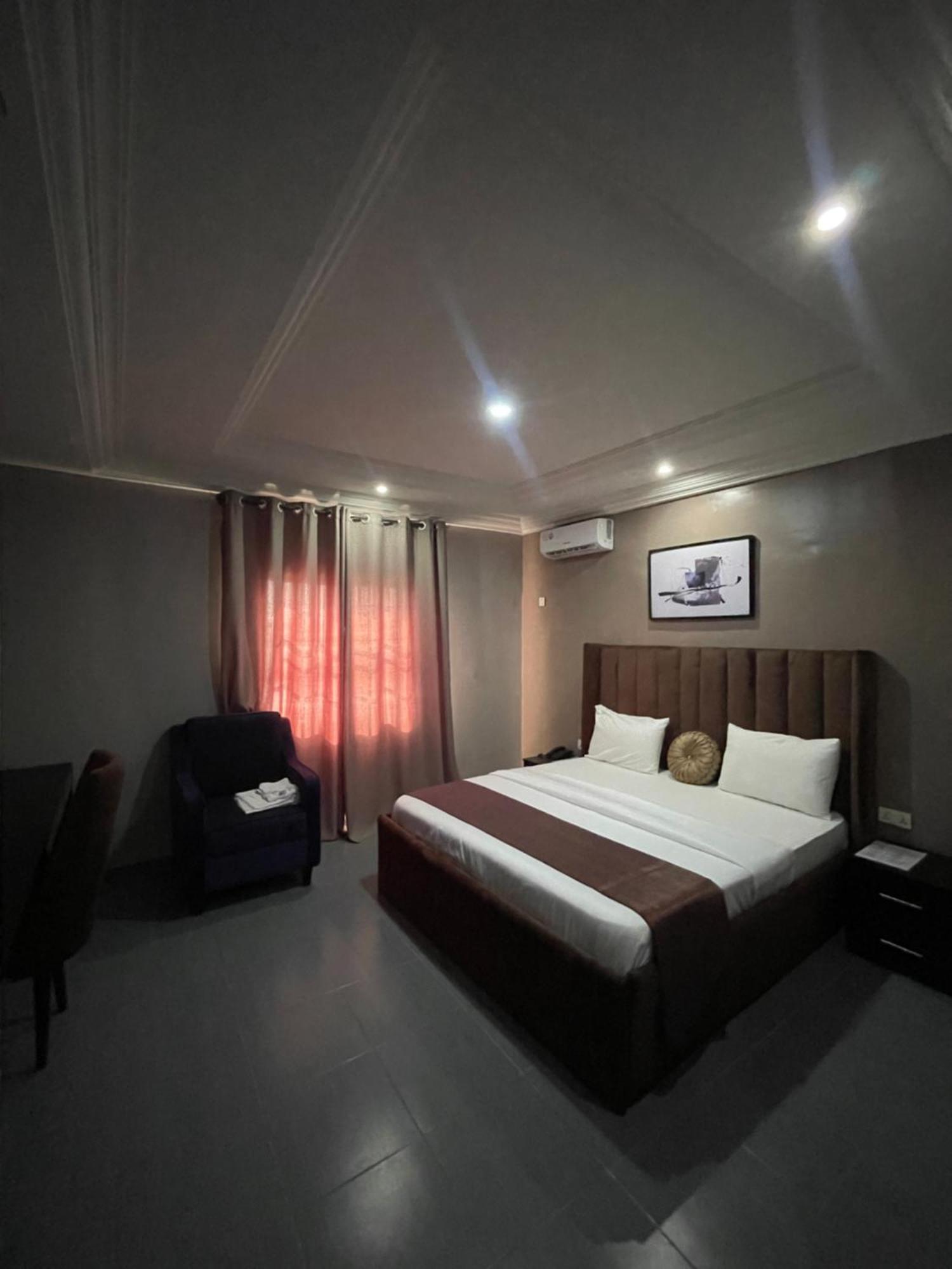 אבוג'ה Nexus Xpress Hotel מראה חיצוני תמונה