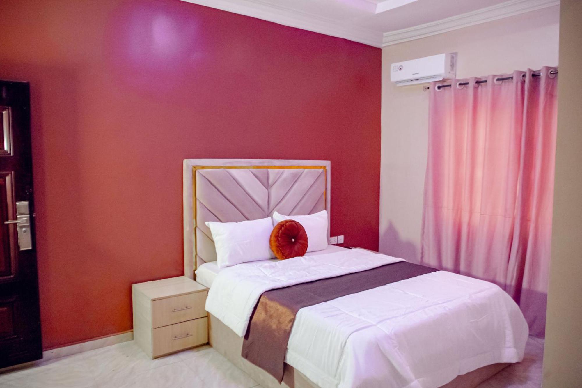 אבוג'ה Nexus Xpress Hotel מראה חיצוני תמונה